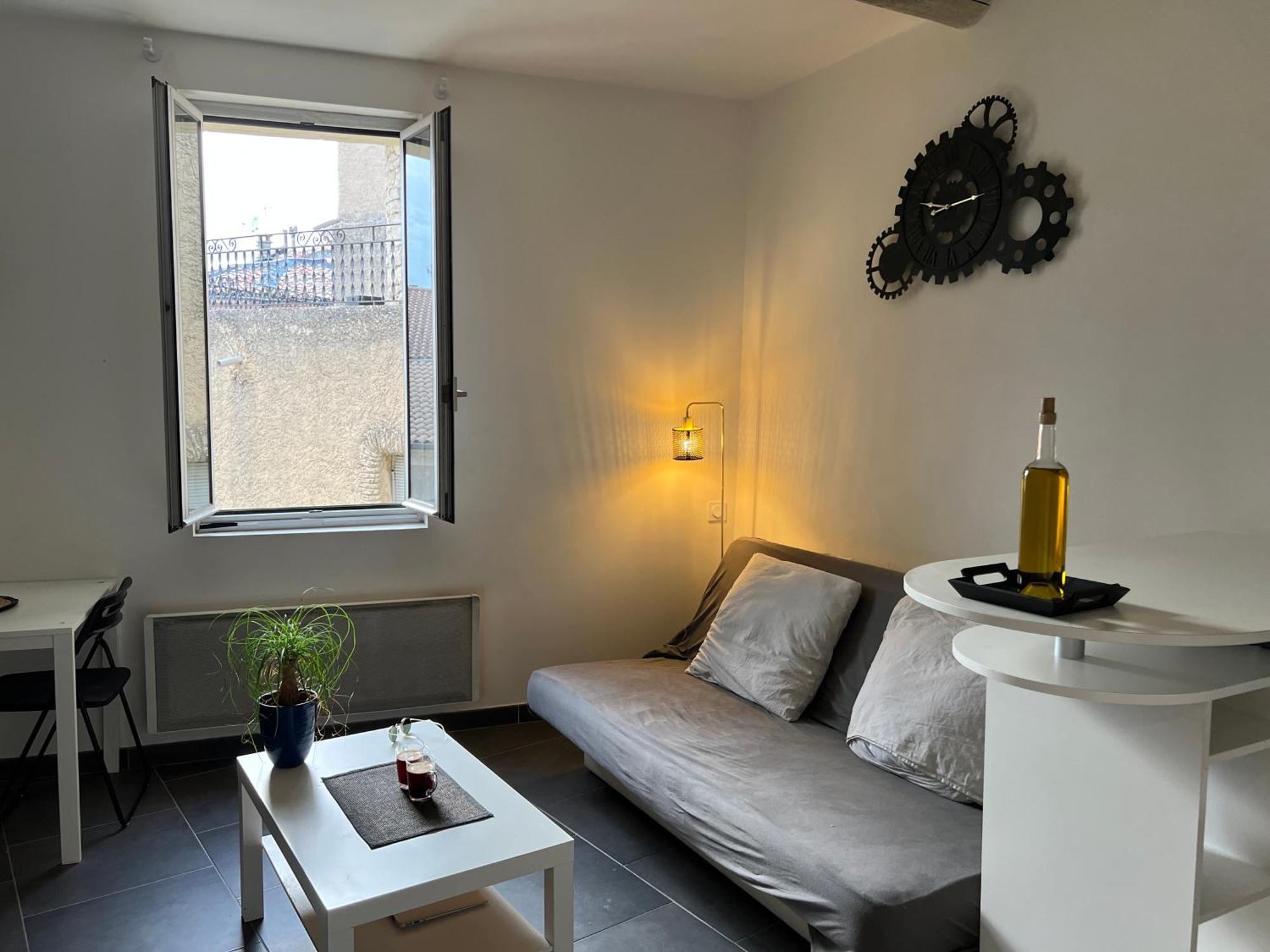 Cosy Studio Hyper Centre Avec Kitchenette & Climatisation Carpentras Esterno foto